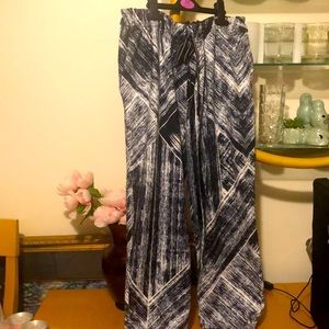 Lululemon pants (00083)